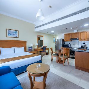 Roda Metha Suites
